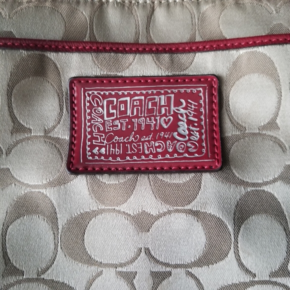 Coach Crossbody - Picture 3 of 5